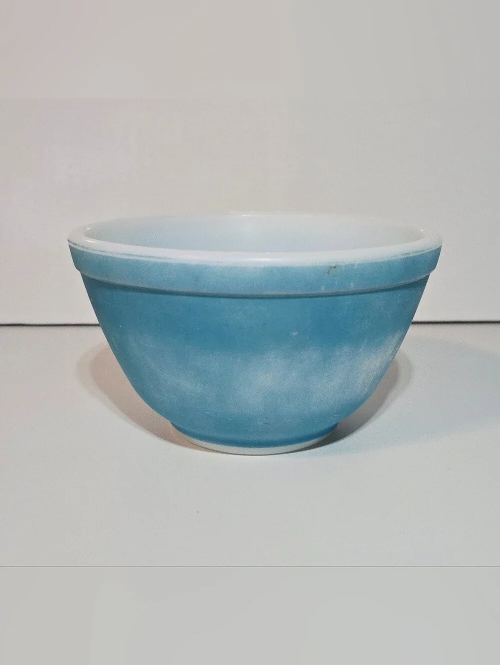 Pyrex Primary Color Green & Blue Mixing Bowls Set Of 2 Vintage Kitchenware